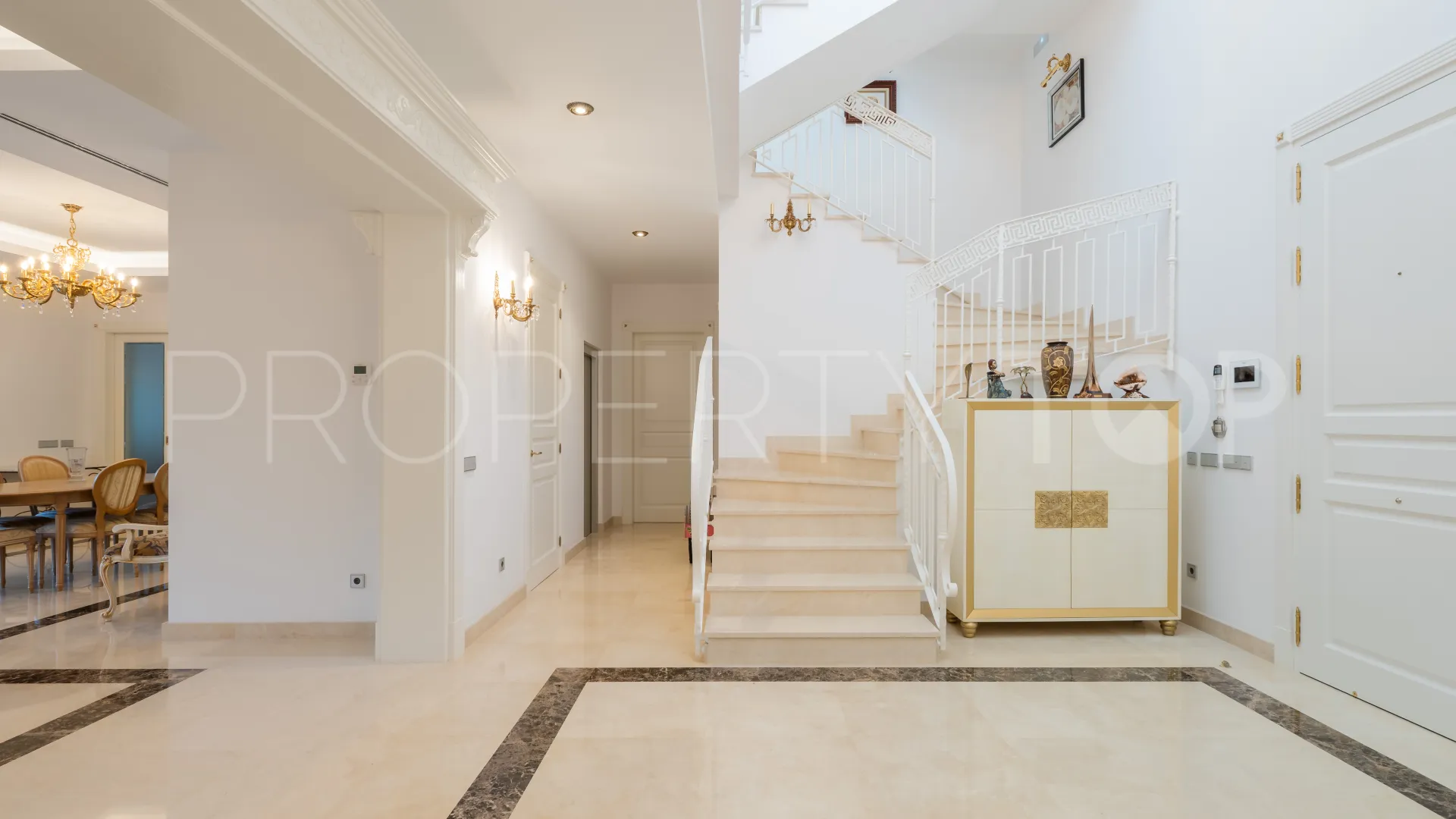 For sale Casasola villa