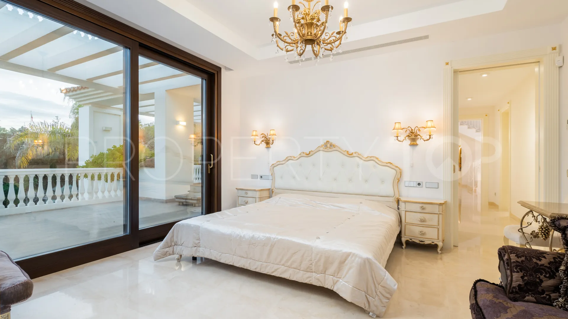 For sale Casasola villa