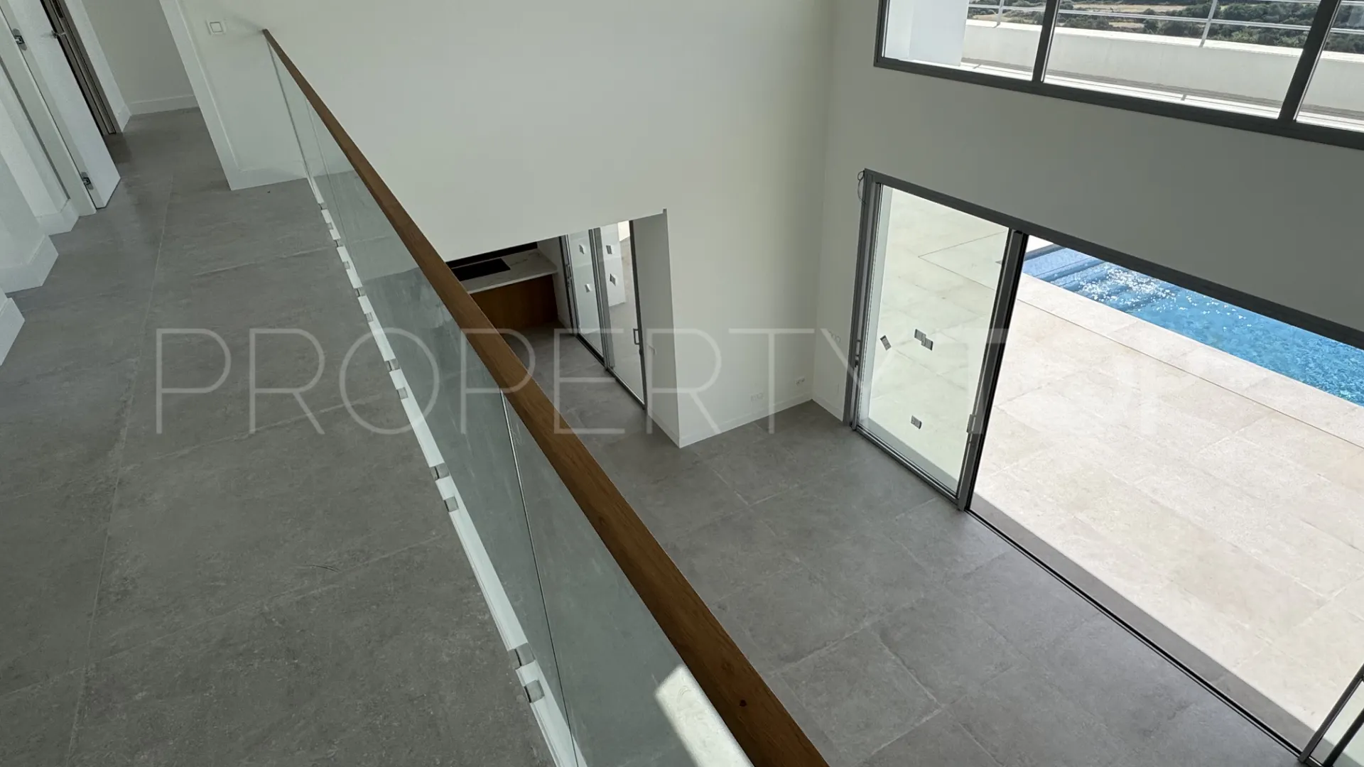 Villa for sale in Los Arqueros with 5 bedrooms