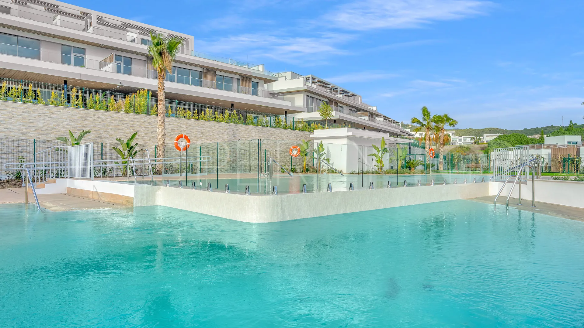 For sale ground floor apartment with 4 bedrooms in Santa Clara