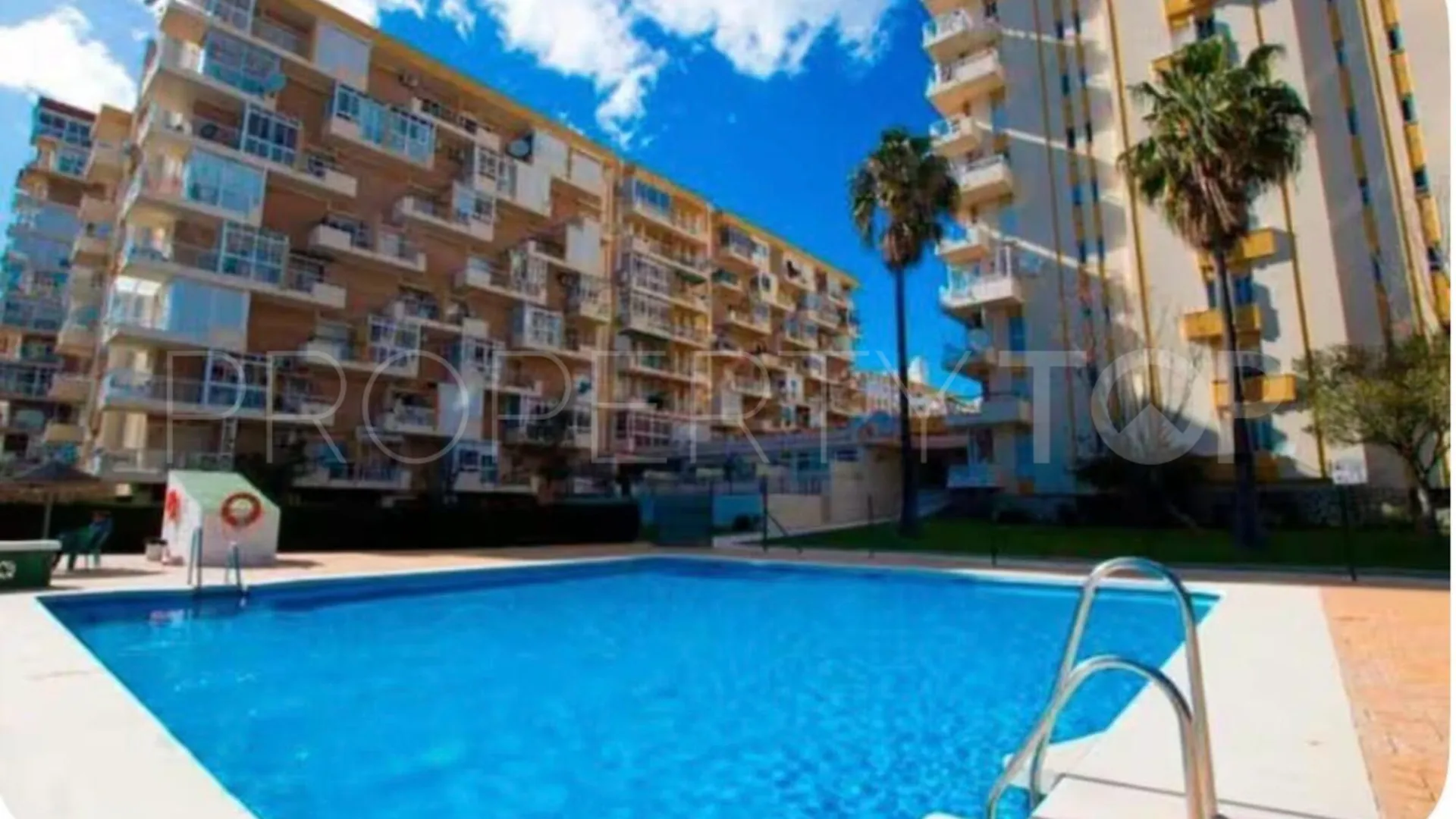 Apartment for sale in Benalmadena Costa