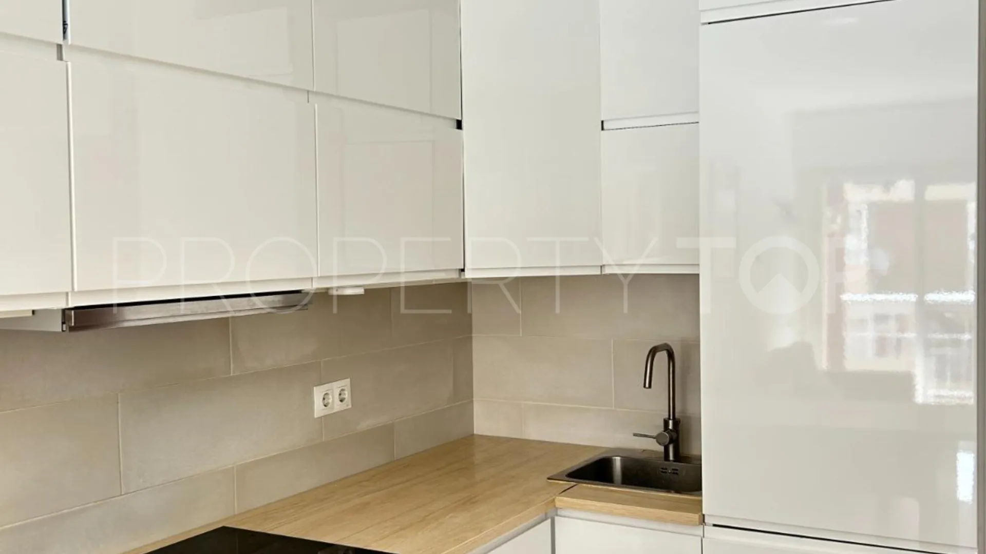 Apartment for sale in Benalmadena Costa