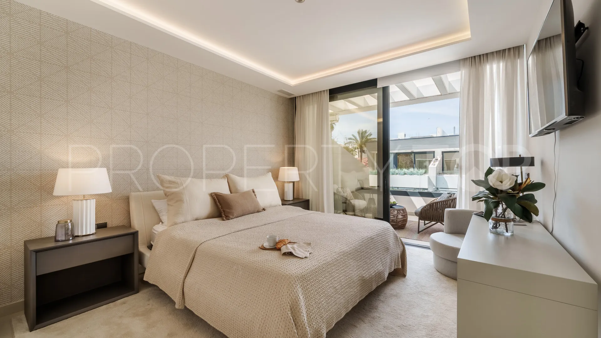 For sale semi detached house in Marbella - Puerto Banus with 5 bedrooms
