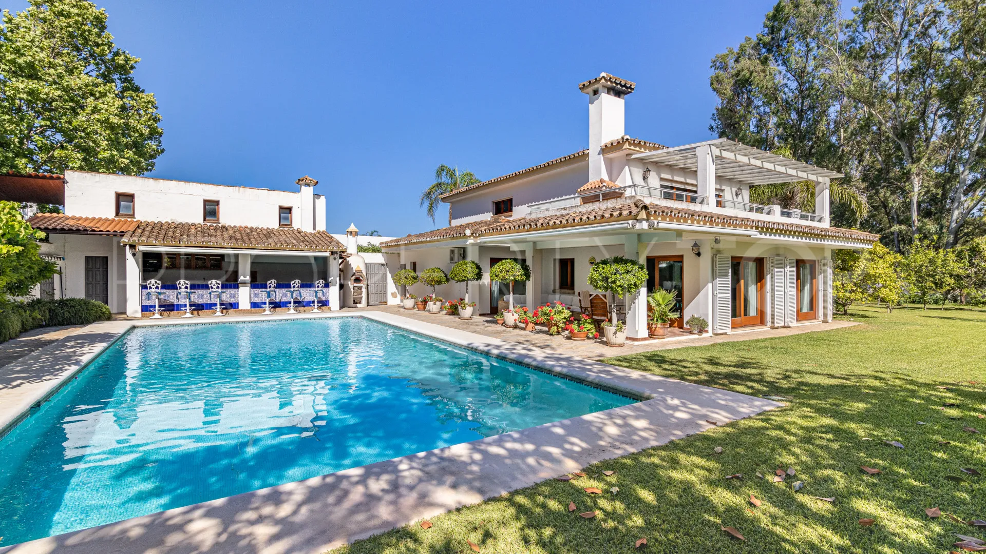 For sale 5 bedrooms villa in Costalita