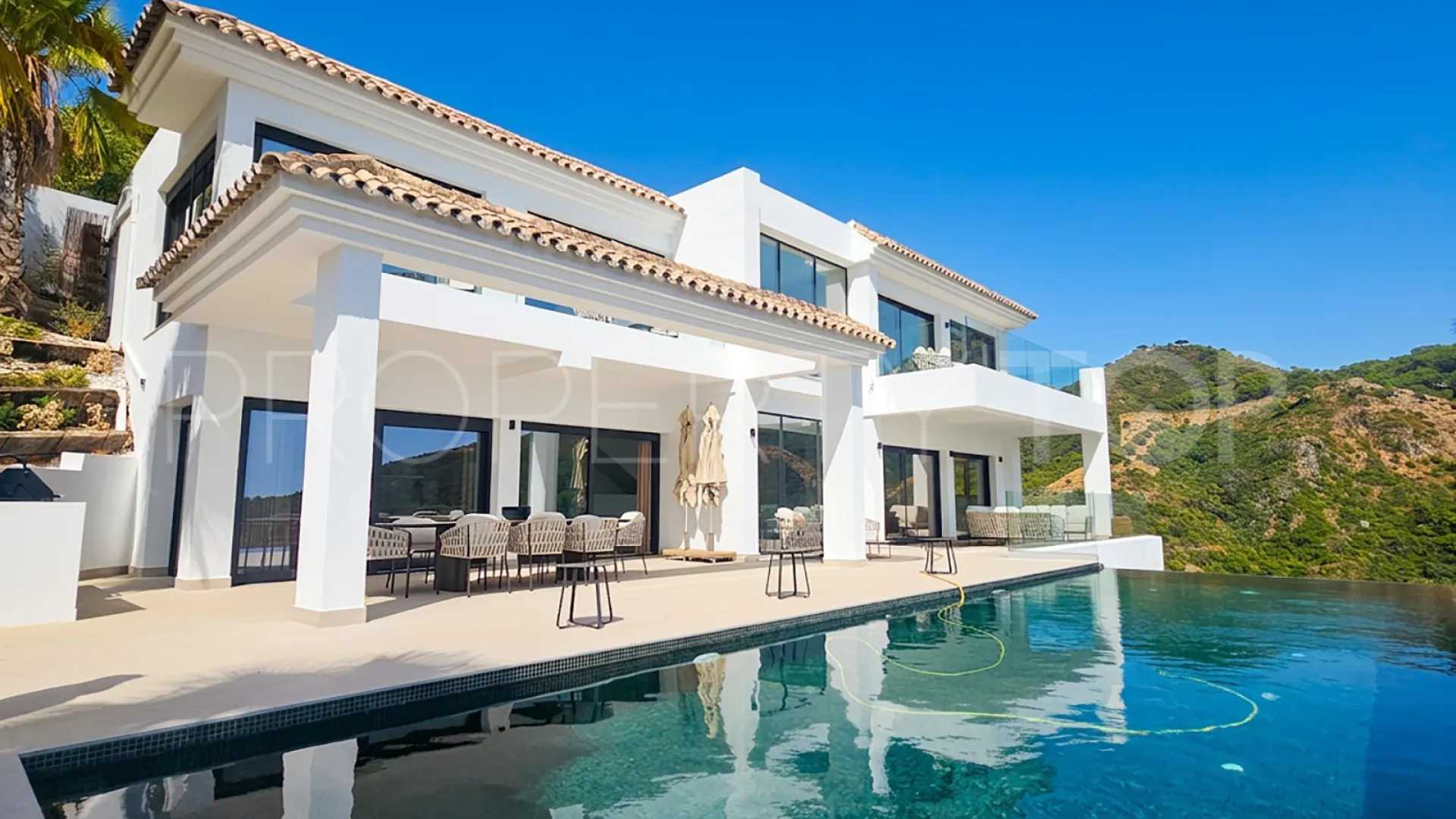 Villa en venta en Monte Mayor de 5 dormitorios