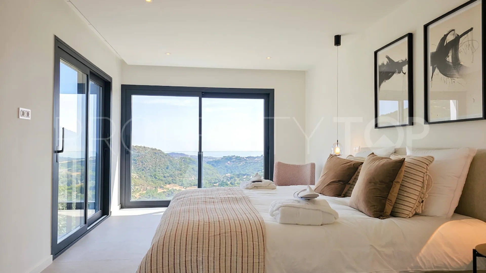 Villa en venta en Monte Mayor de 5 dormitorios