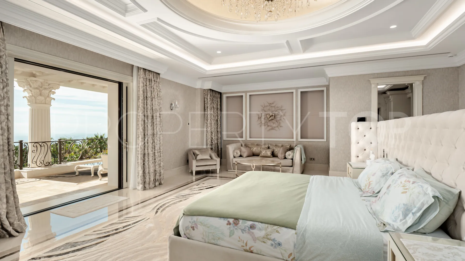 For sale Sierra Blanca villa with 10 bedrooms