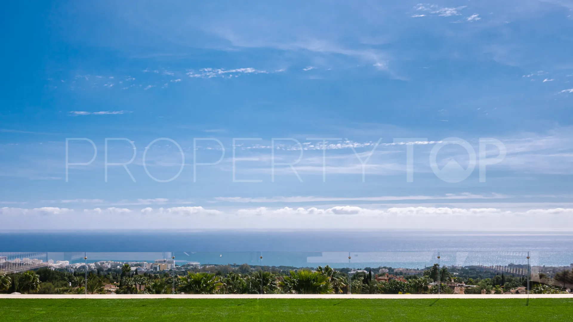 For sale Sierra Blanca villa with 10 bedrooms
