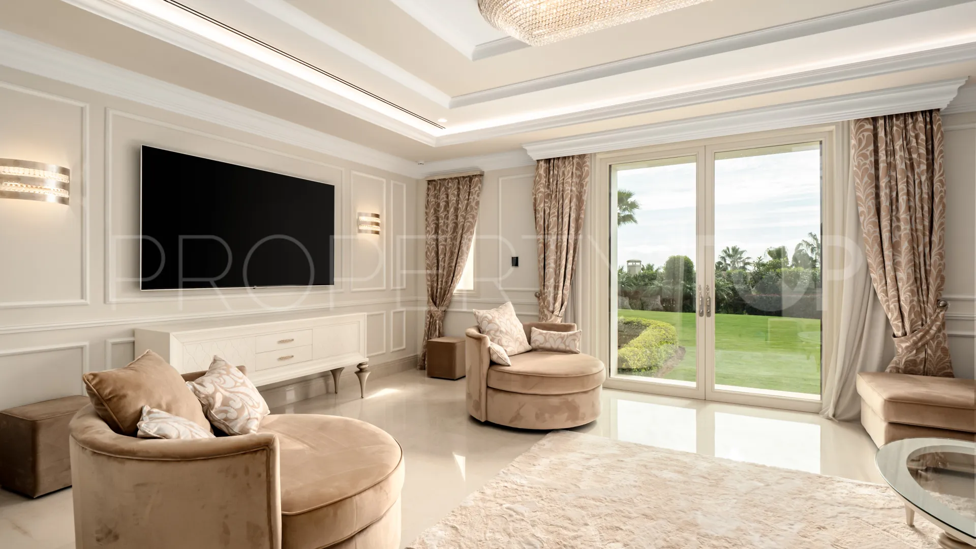 For sale Sierra Blanca villa with 10 bedrooms