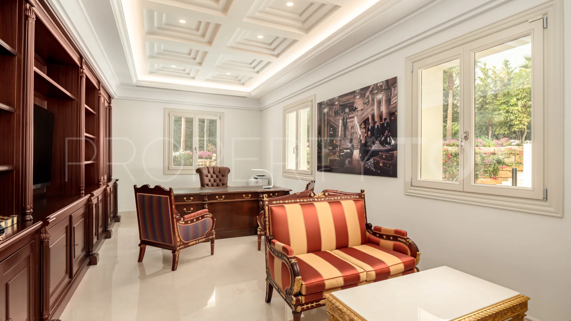 For sale Sierra Blanca villa with 10 bedrooms