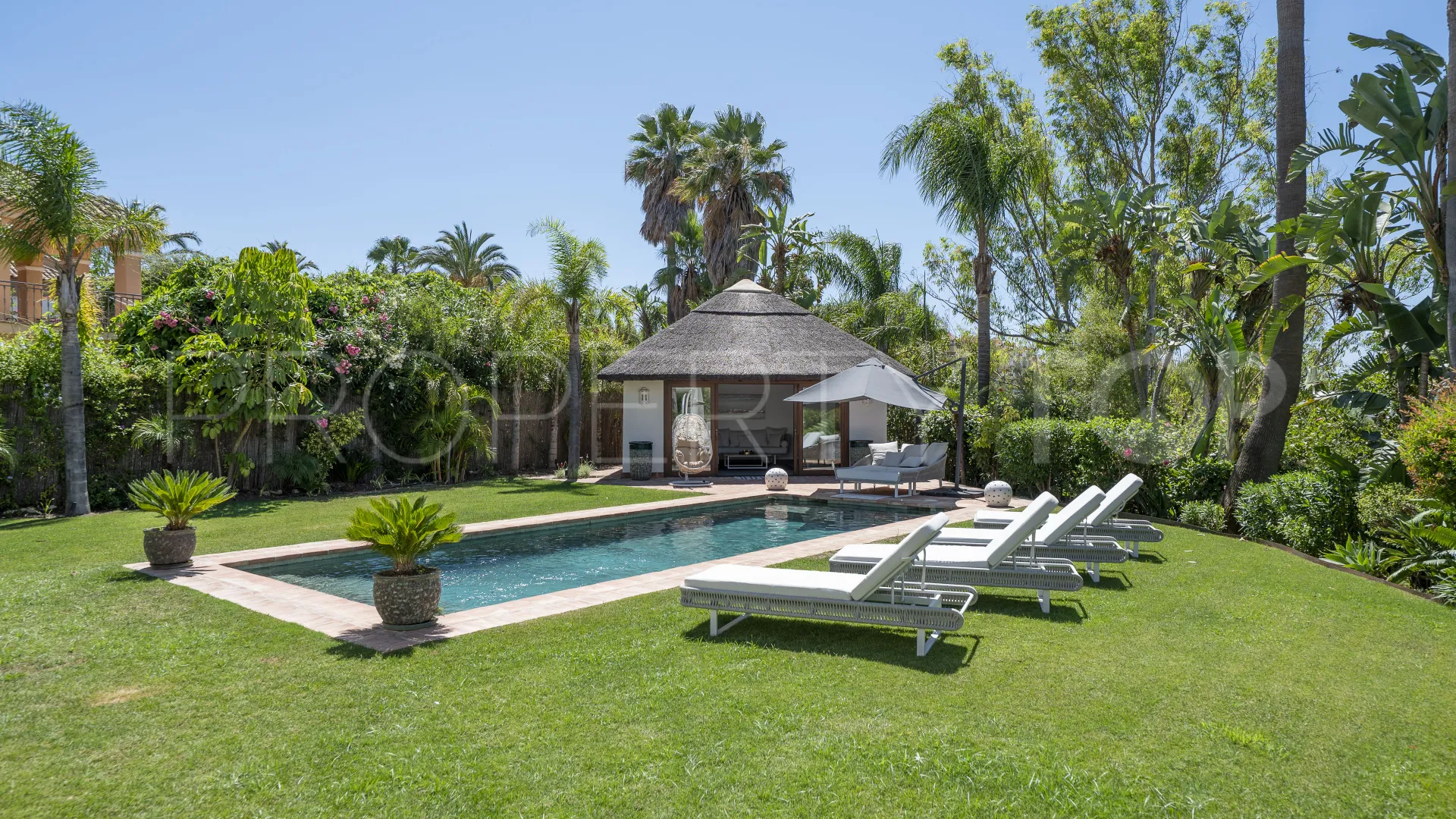 For sale villa in La Resina Golf
