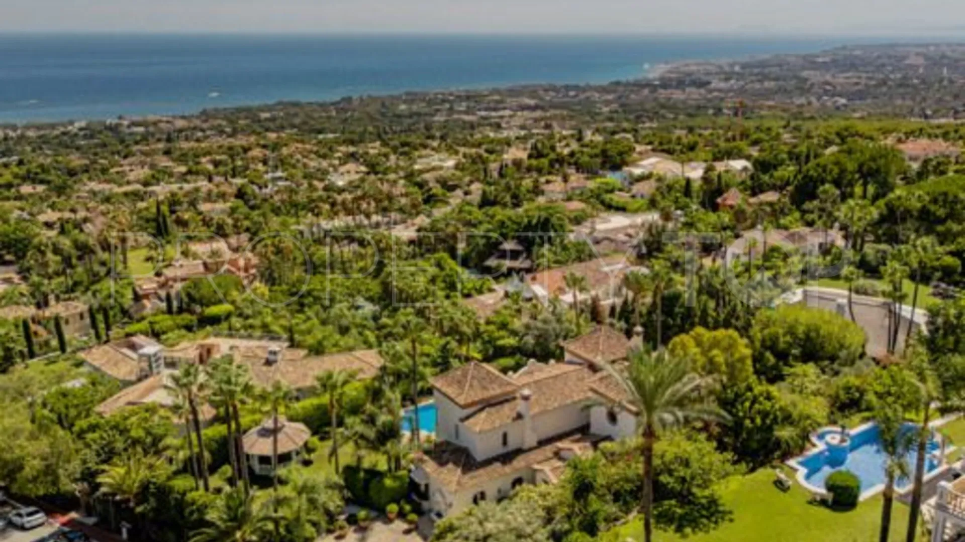 For sale Sierra Blanca 6 bedrooms villa