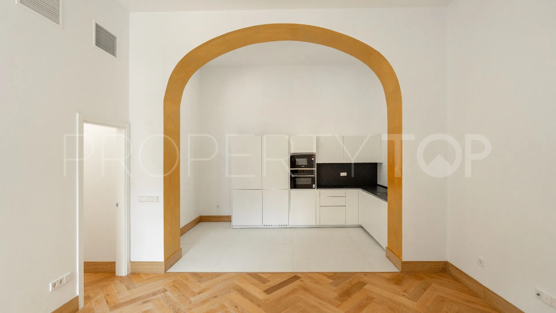 For sale apartment in Malaga with 2 bedrooms