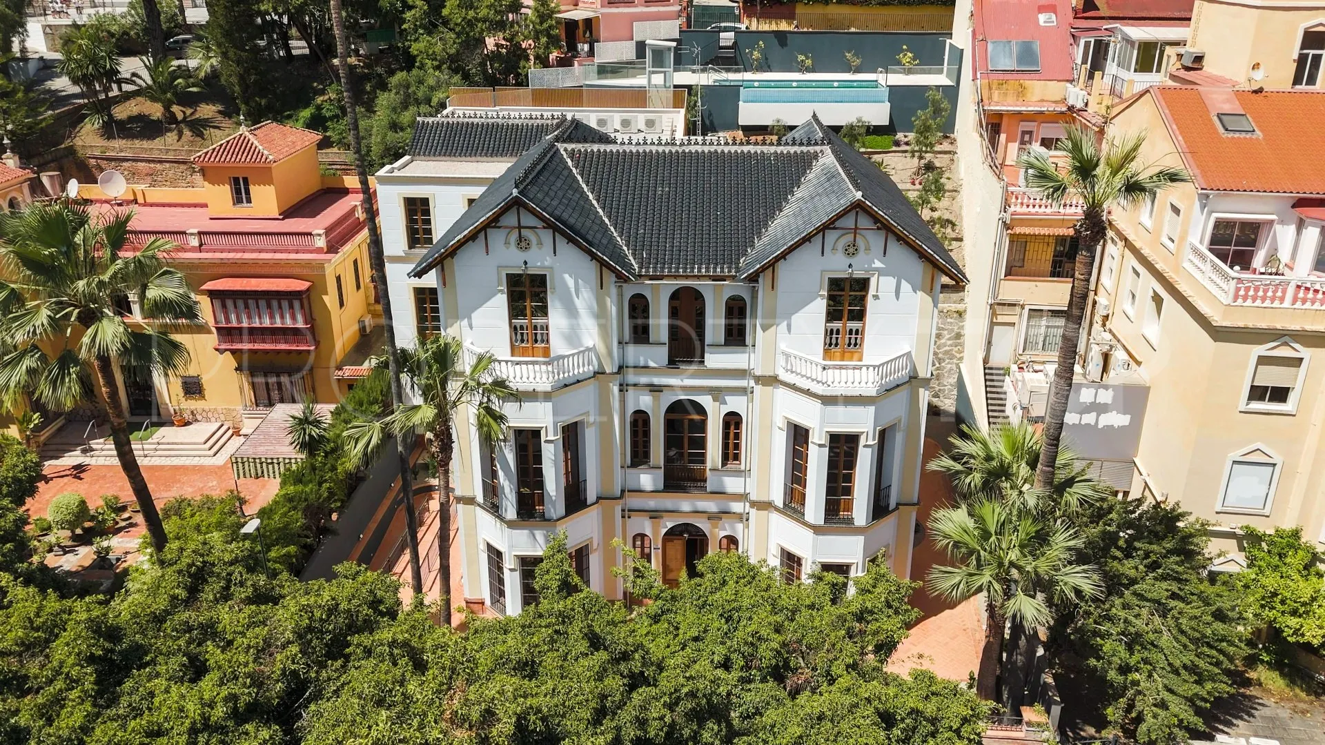 For sale apartment in Malaga with 2 bedrooms