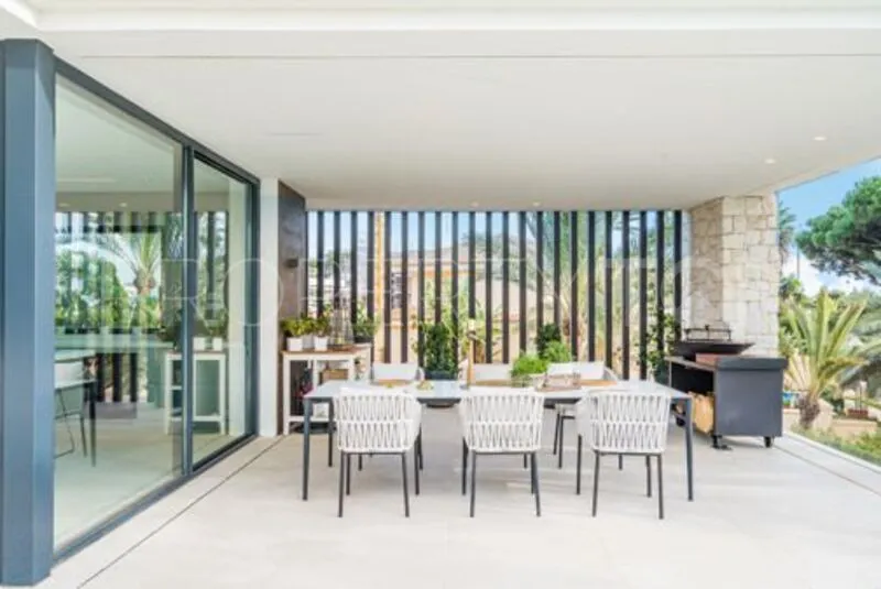 Se vende villa en Marbesa