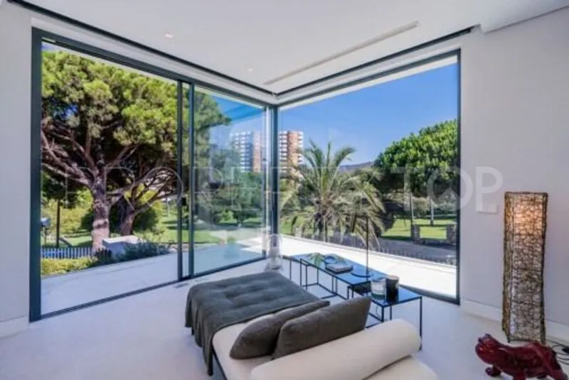 Se vende villa en Marbesa