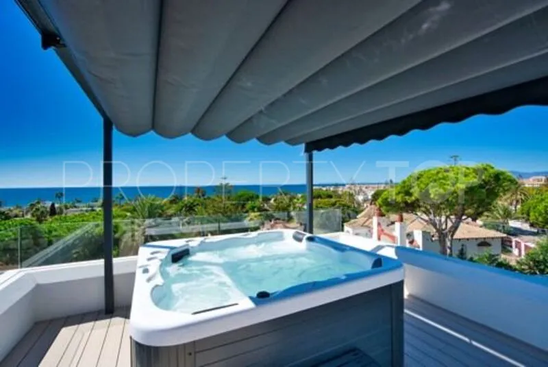 Se vende villa en Marbesa