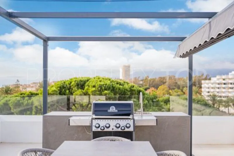 Se vende villa en Marbesa