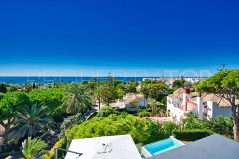 Se vende villa en Marbesa