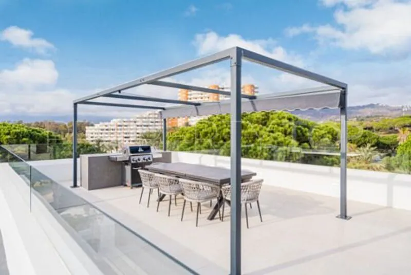 Se vende villa en Marbesa