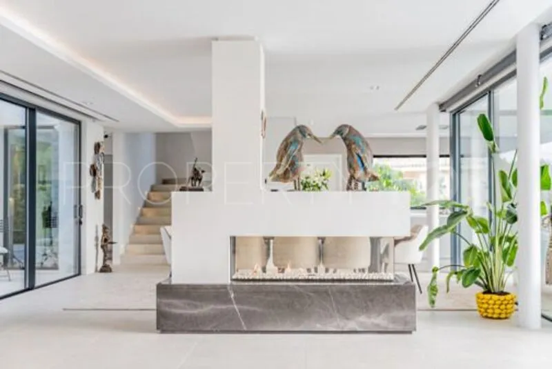 Se vende villa en Marbesa