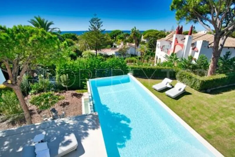 Se vende villa en Marbesa