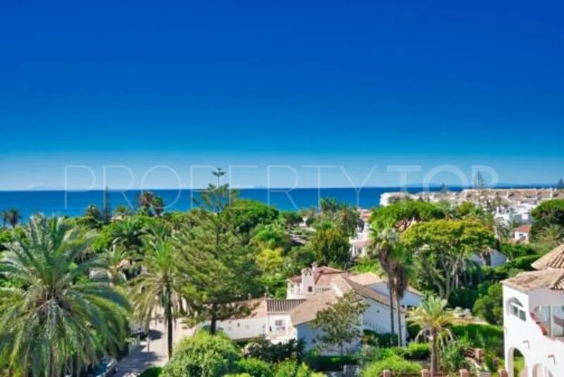 Se vende villa en Marbesa