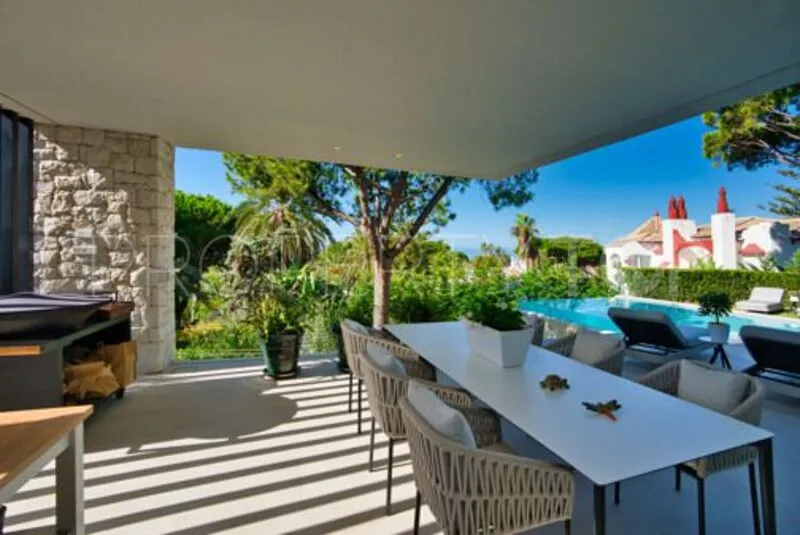 Se vende villa en Marbesa