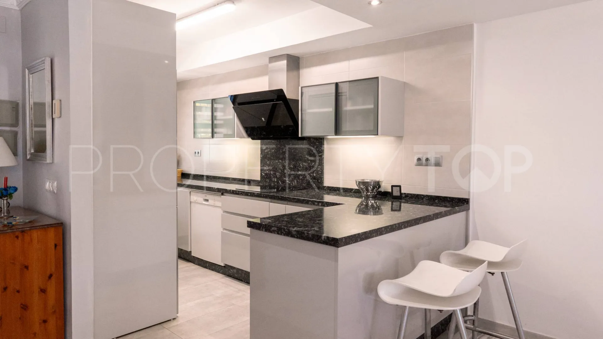 Town house for sale in Los Naranjos with 3 bedrooms