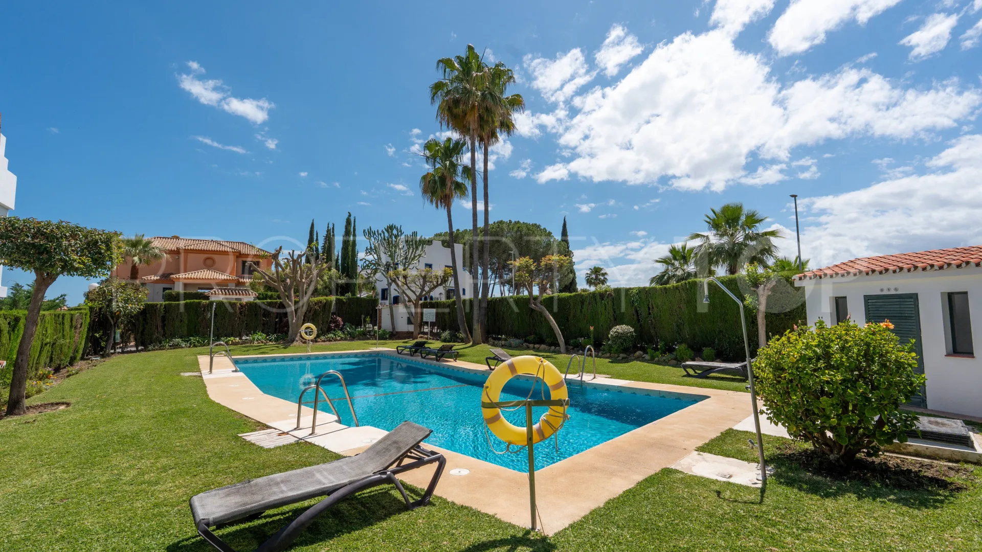 Town house for sale in Los Naranjos with 3 bedrooms