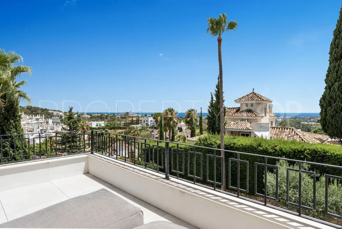 For sale villa in La Cerquilla with 4 bedrooms