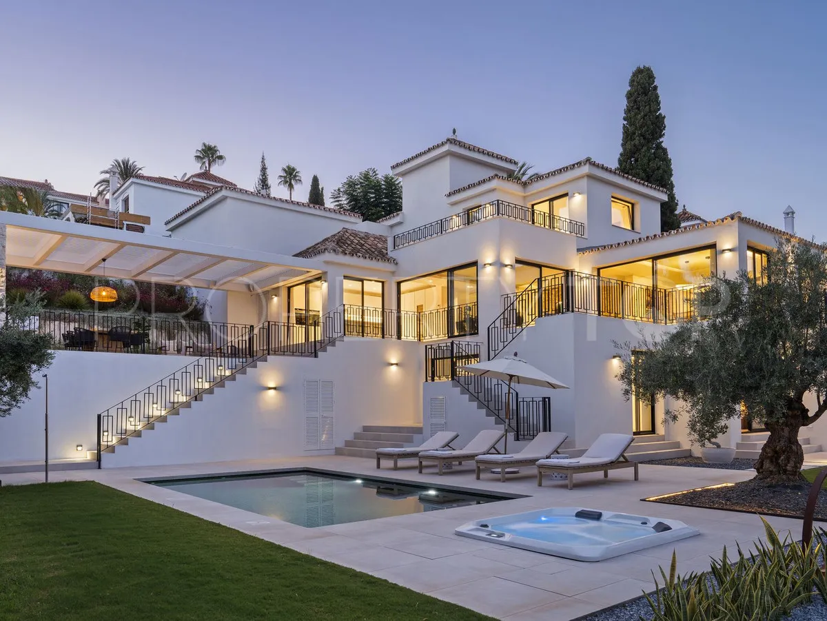 For sale villa in La Cerquilla with 4 bedrooms