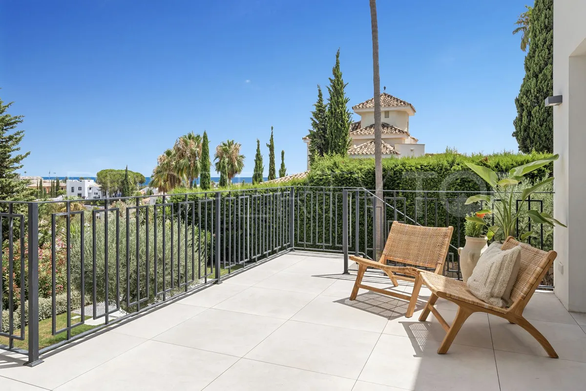 For sale villa in La Cerquilla with 4 bedrooms