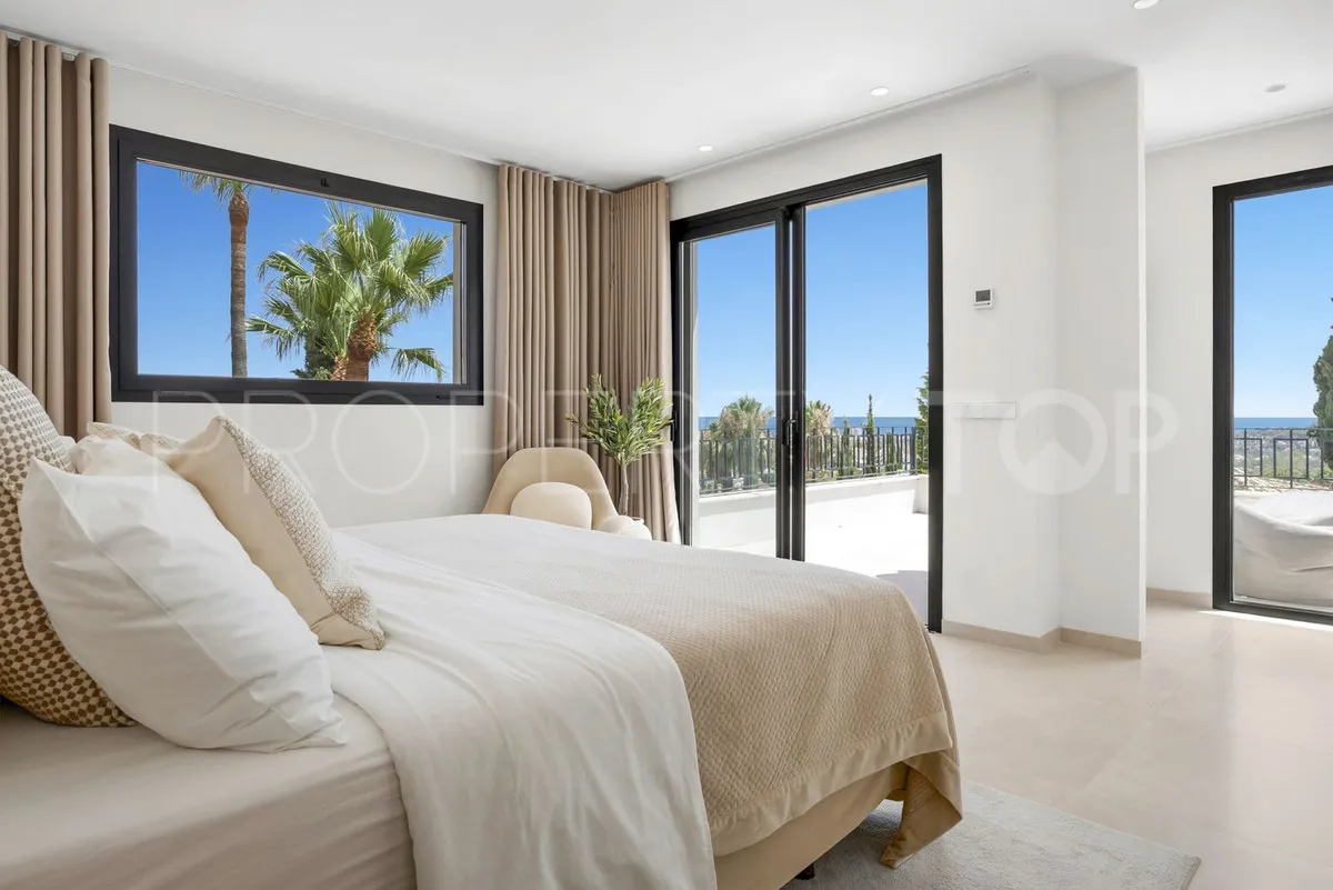 For sale villa in La Cerquilla with 4 bedrooms