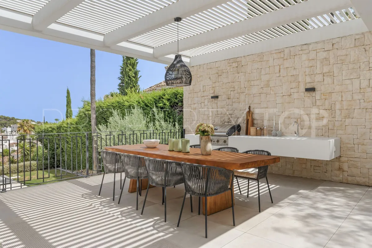 For sale villa in La Cerquilla with 4 bedrooms
