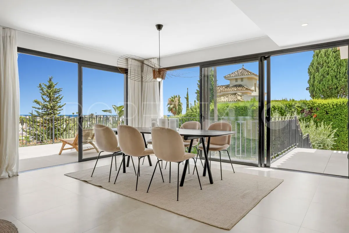 For sale villa in La Cerquilla with 4 bedrooms