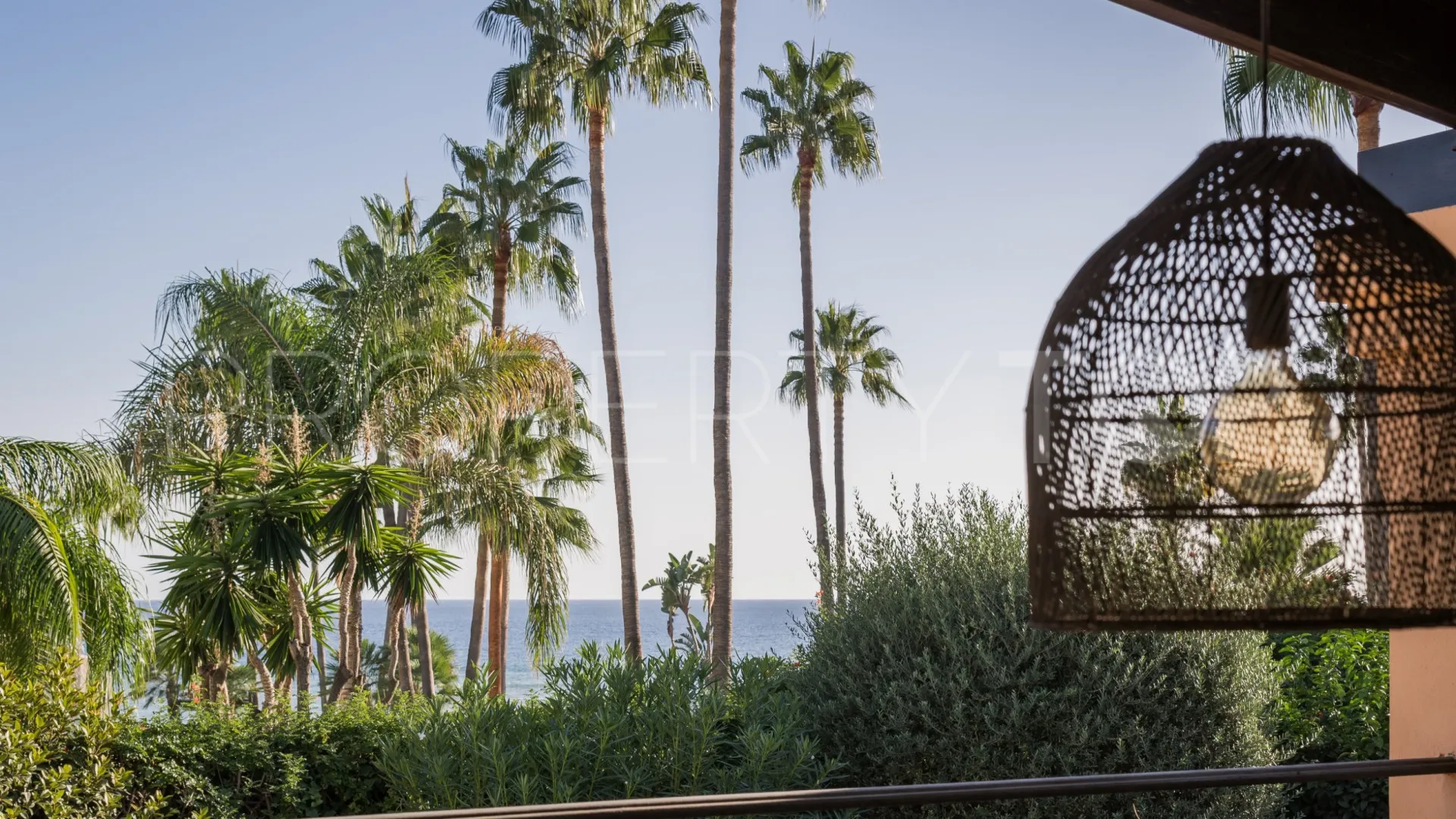 Villa en venta de 6 dormitorios en Los Monteros Playa