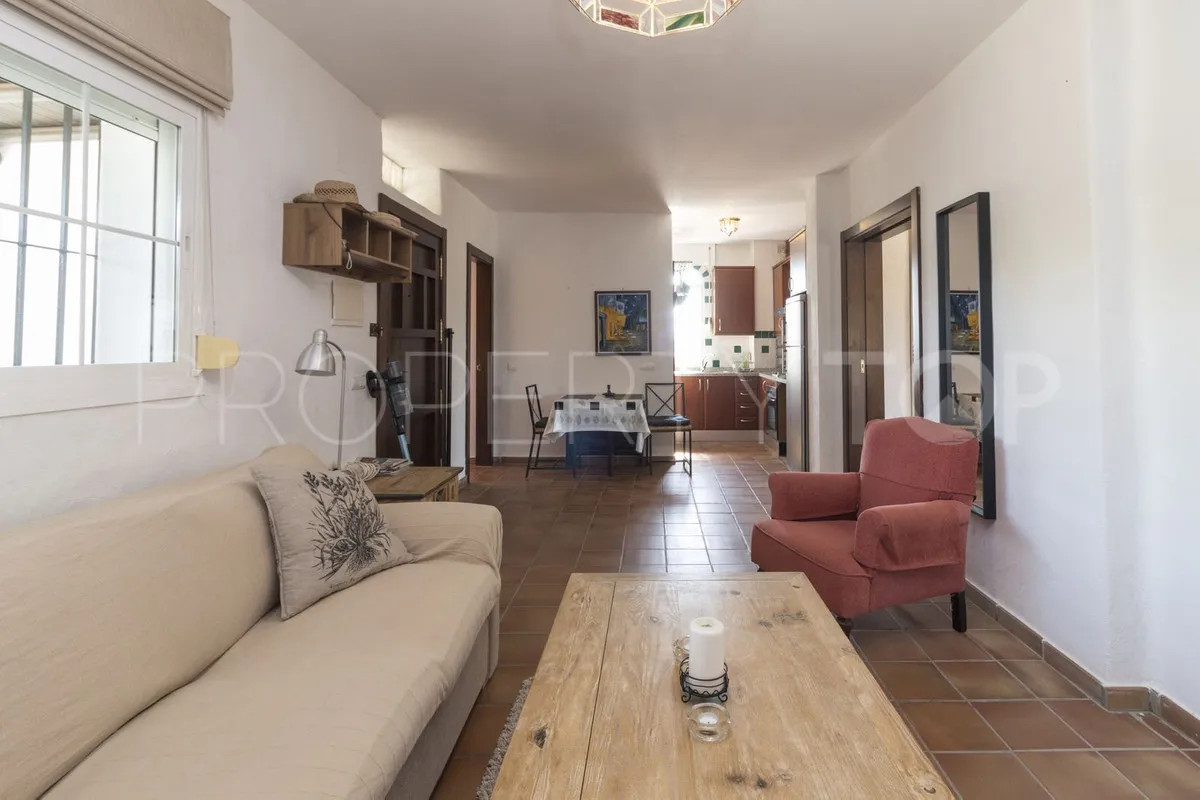 Villa in Estepona for sale