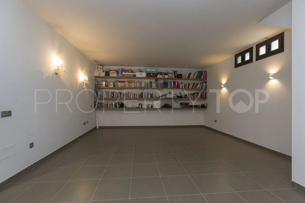 Villa en venta en Valle Romano de 6 dormitorios