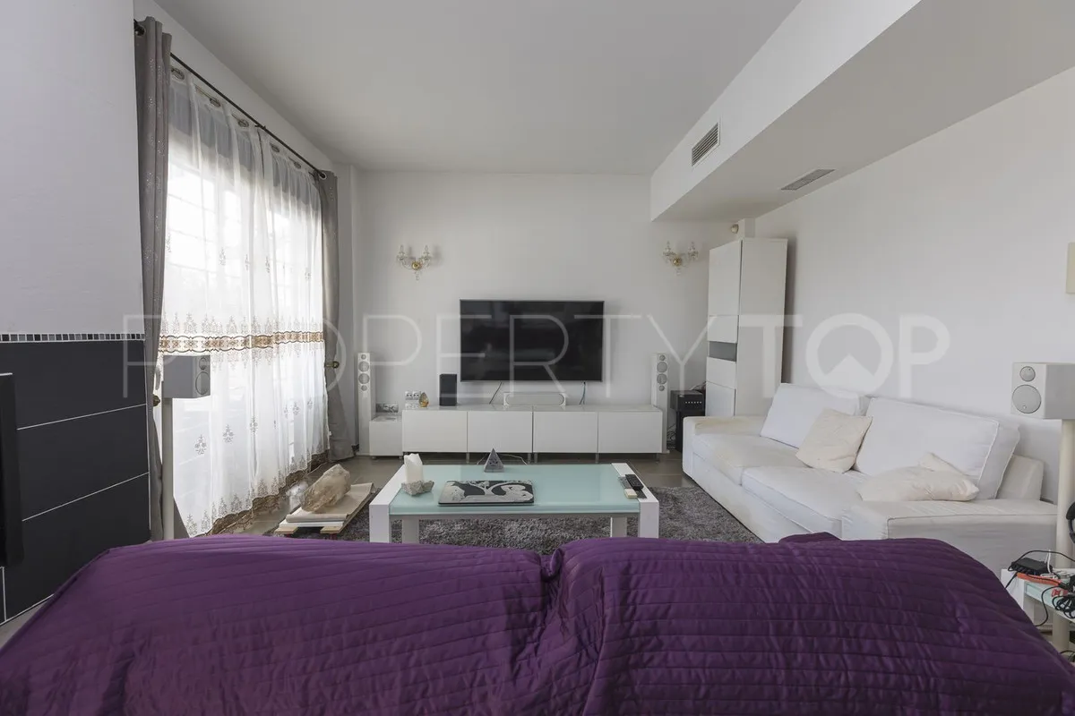Villa en venta en Valle Romano de 6 dormitorios