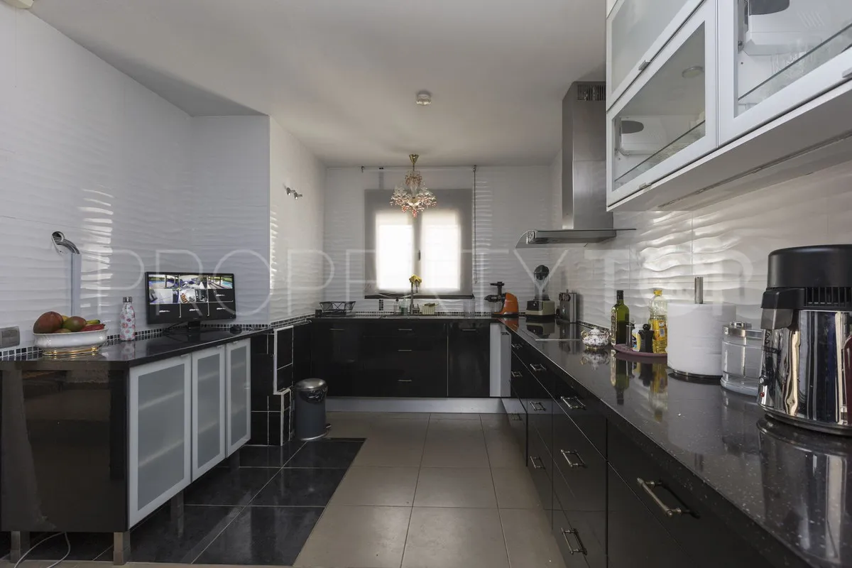 Villa en venta en Valle Romano de 6 dormitorios
