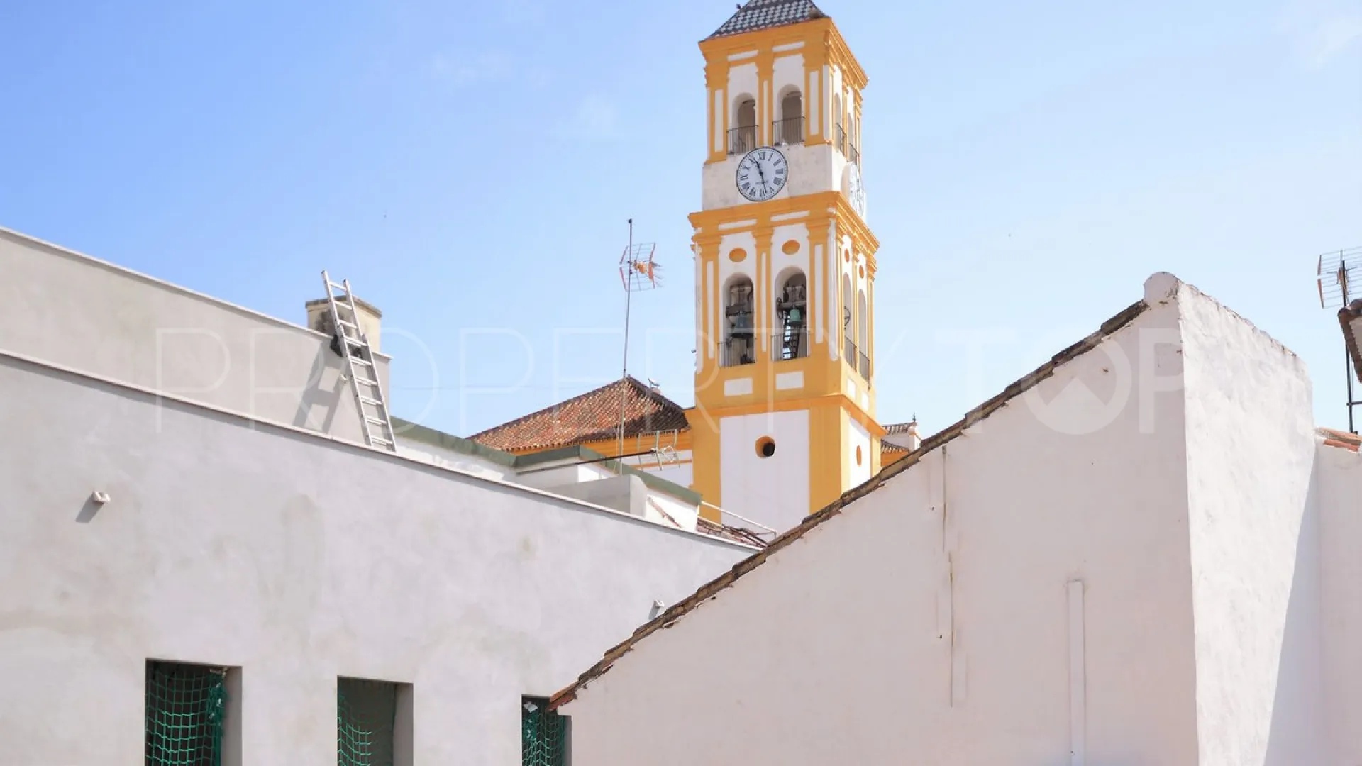 Casa a la venta en Marbella Ciudad de 4 dormitorios