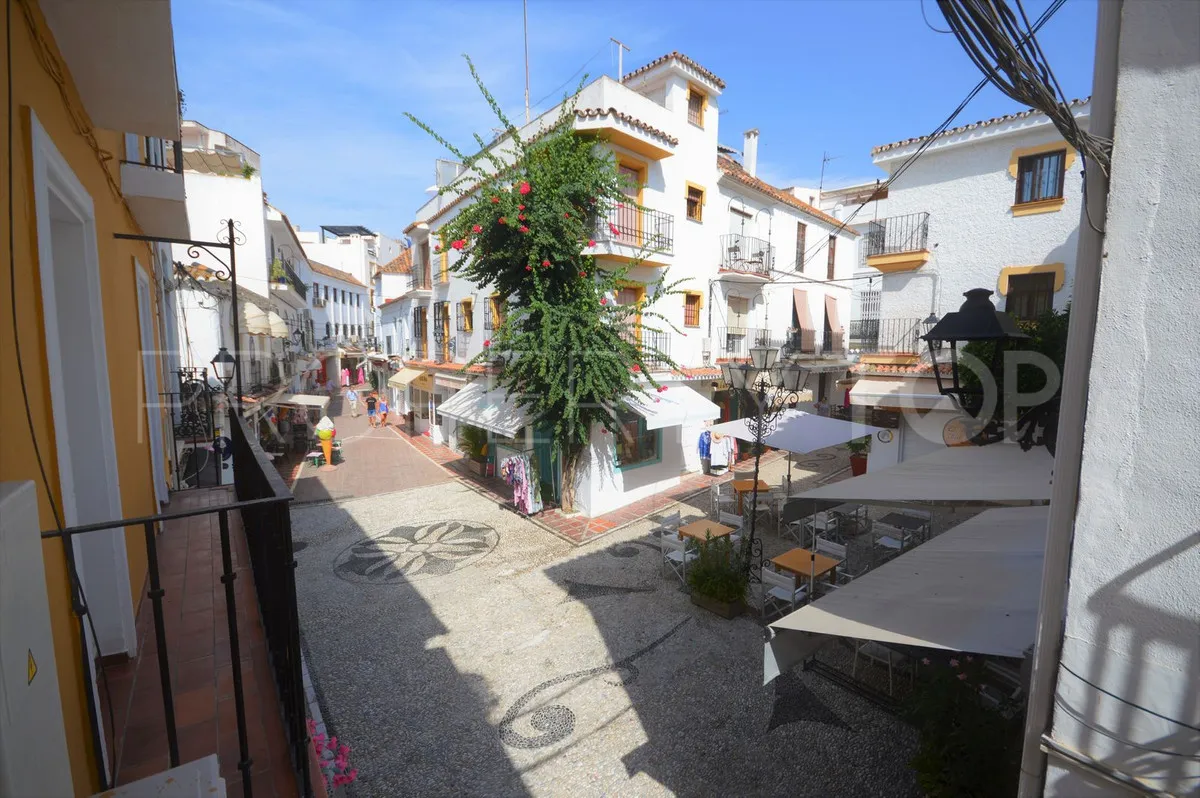 Casa a la venta en Marbella Ciudad de 4 dormitorios
