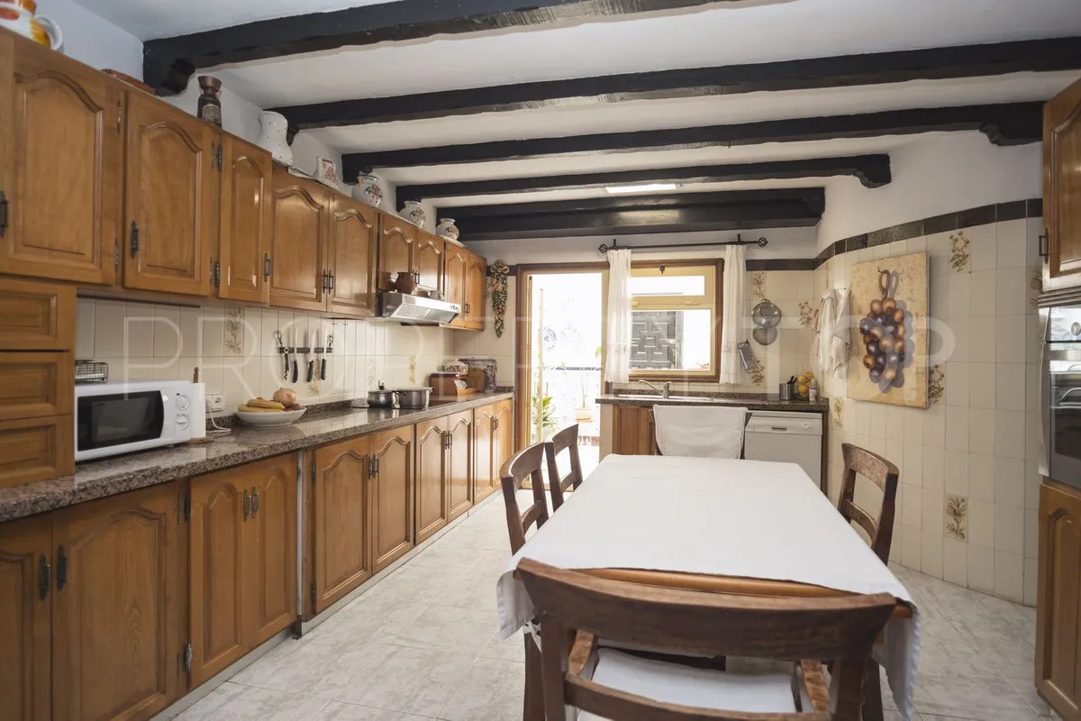 Villa for sale in Marbella City