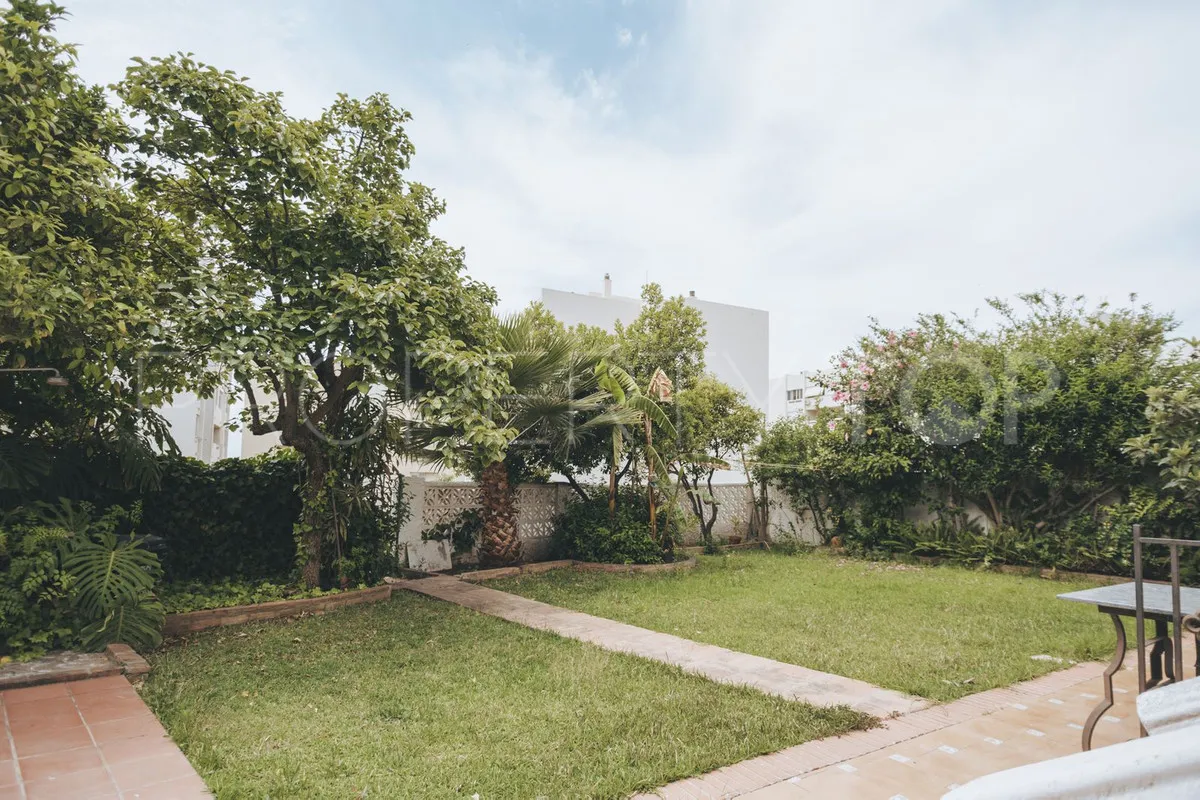 Villa for sale in Marbella City