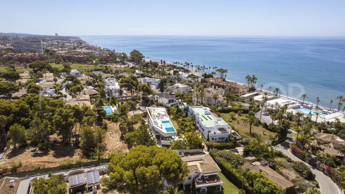 For sale Los Monteros villa