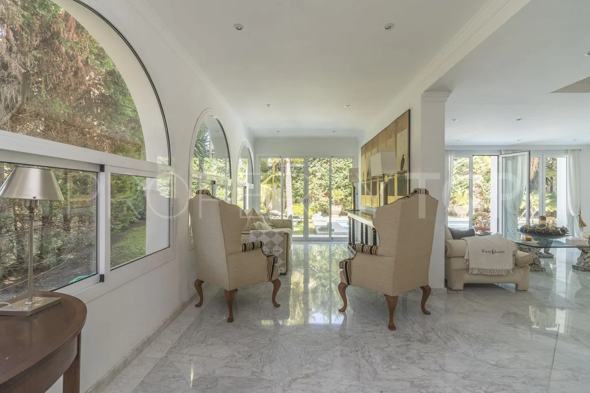 For sale Los Monteros villa
