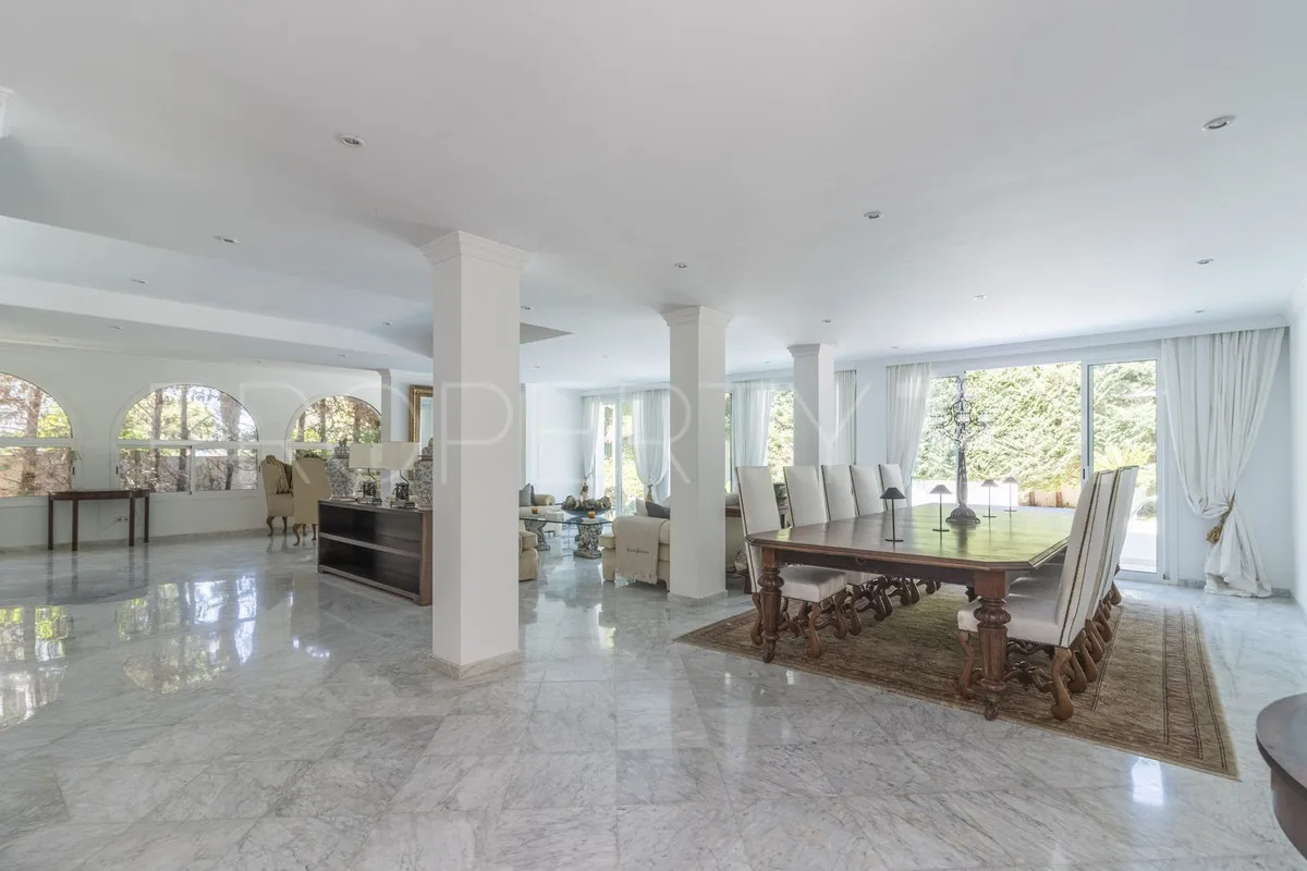 For sale Los Monteros villa