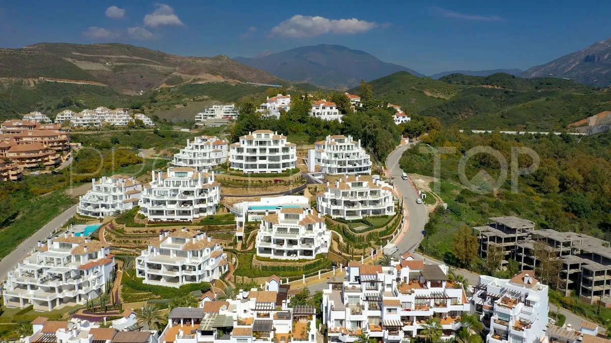 Apartamento planta baja con 7 dormitorios en venta en Nueva Andalucia