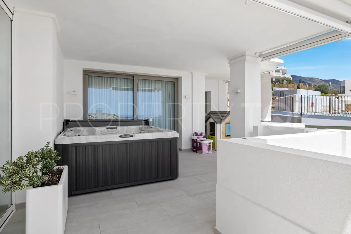 Apartamento planta baja con 7 dormitorios en venta en Nueva Andalucia